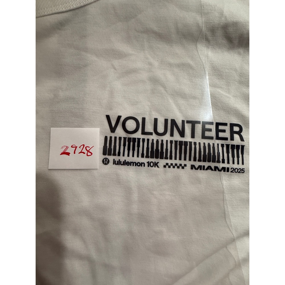 Lululemon Mens 10K Miami 2025 Volunteer Graphic T-Shirt White Large LM3CZPS - Picture 5 of 5